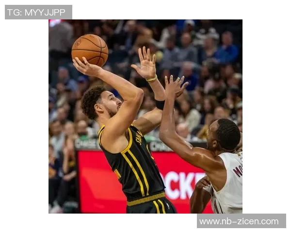 NBA常规赛：勇士胜爵士